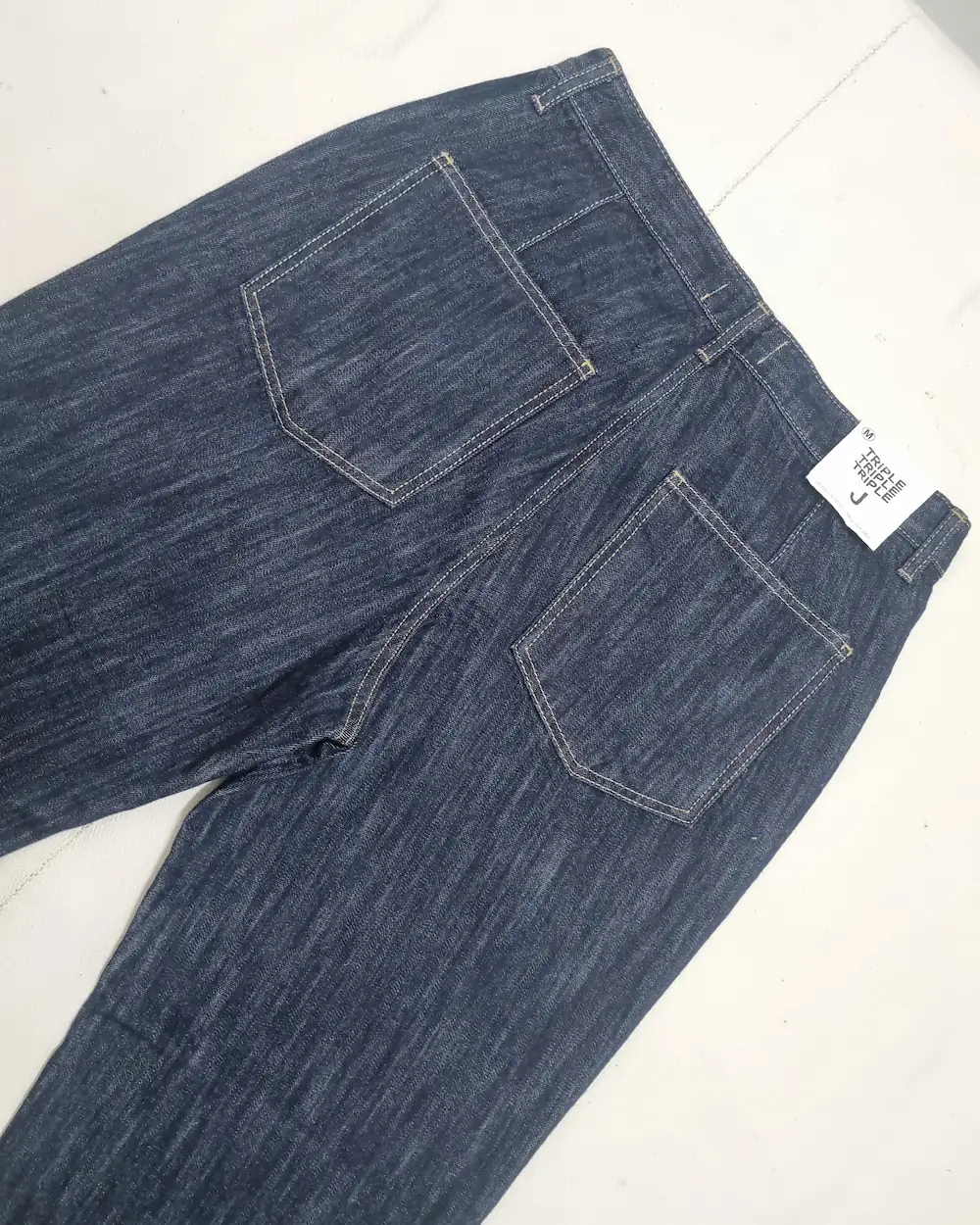 triple-j-seoul-black jeans